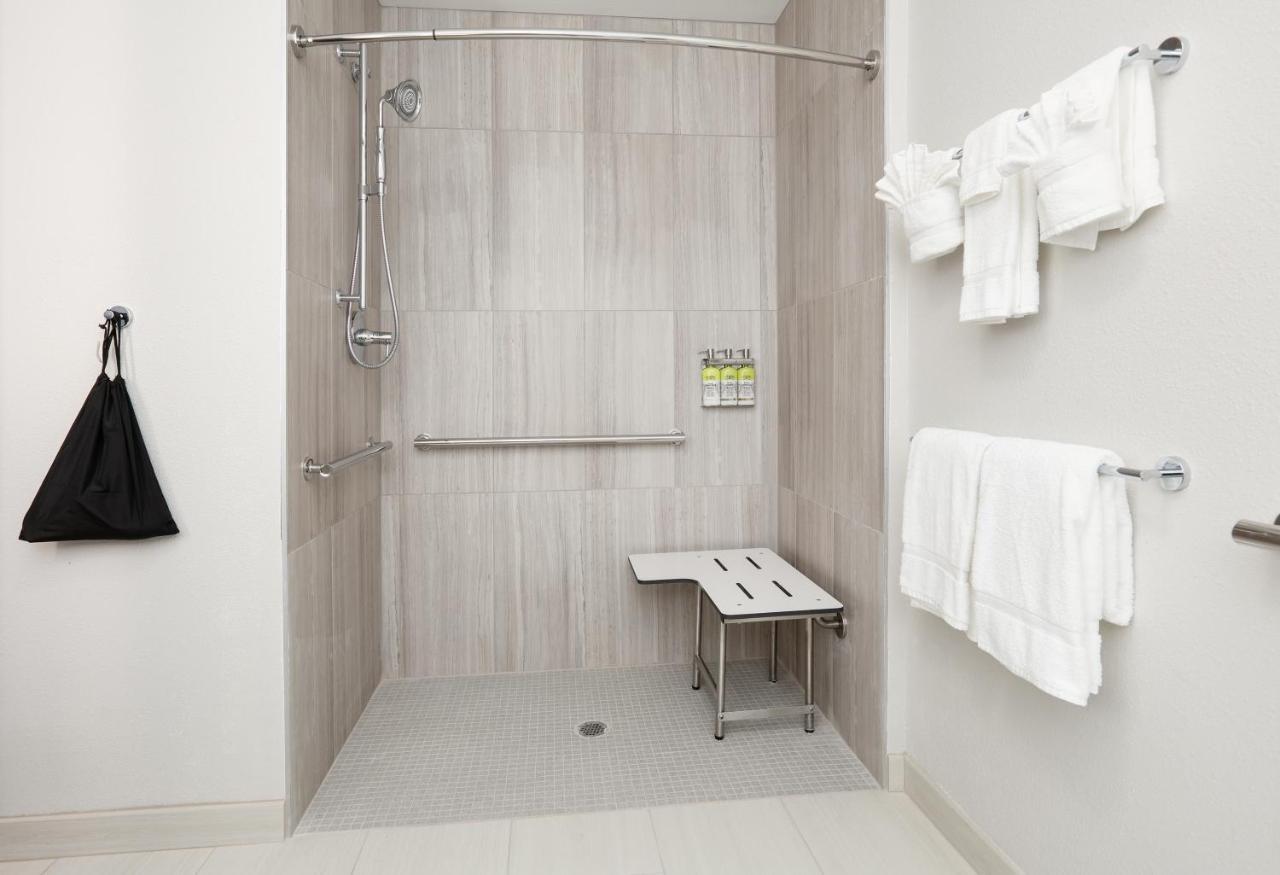 Holiday Inn Express - Kermit By Ihg Buitenkant foto