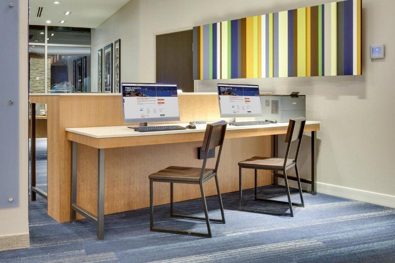 Holiday Inn Express - Kermit By Ihg Buitenkant foto